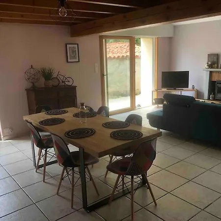 Maison Calme Entre Terre Et Mer Holiday home *